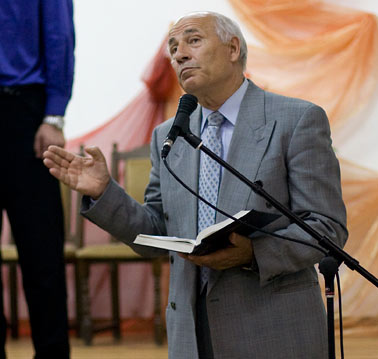 Никола Левтеров